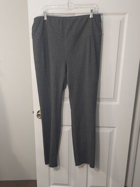 MTA Sport Charcoal Gray Pull-On Ponte Leggings